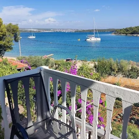 Apartman Dragica S1 *