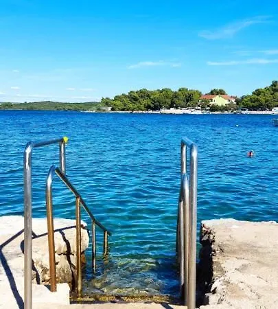 Apartman Dragica S1 *